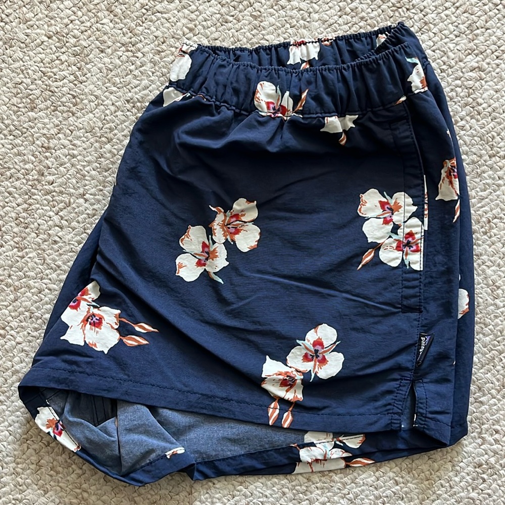 Patagonia Women's Barely Baggies Shorts - 2½"